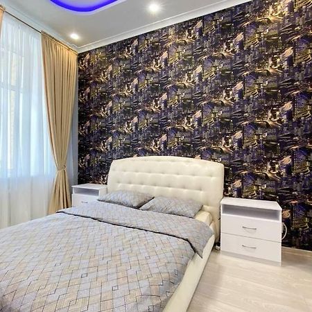 Comfortable Luxury Apartment With 3 Rooms. Center Heart Of Kiev Eksteriør billede