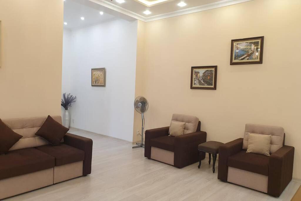 Comfortable Luxury Apartment With 3 Rooms. Center Heart Of Kiev Eksteriør billede