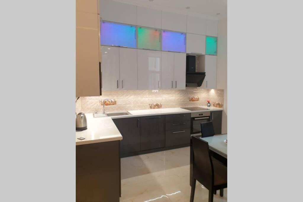 Comfortable Luxury Apartment With 3 Rooms. Center Heart Of Kiev Eksteriør billede
