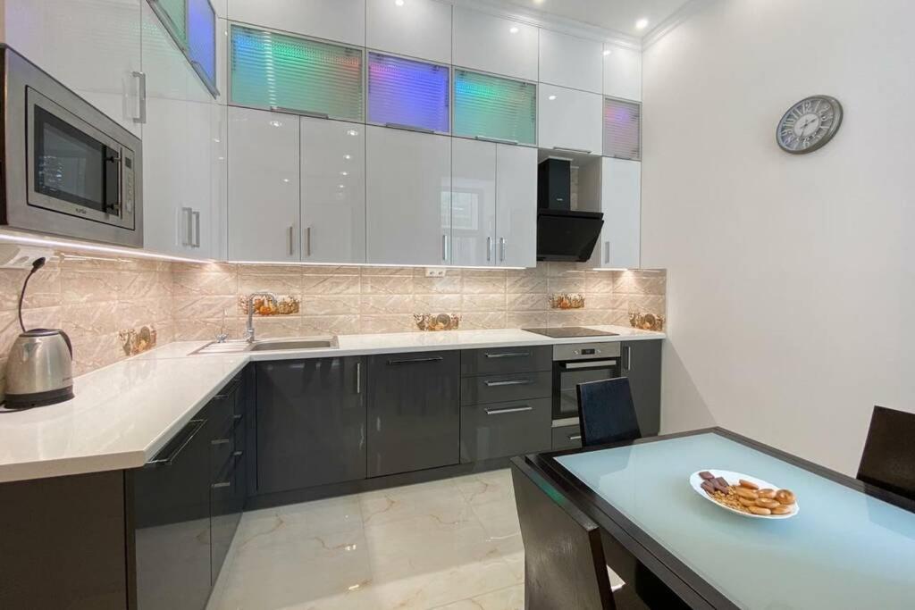 Comfortable Luxury Apartment With 3 Rooms. Center Heart Of Kiev Eksteriør billede