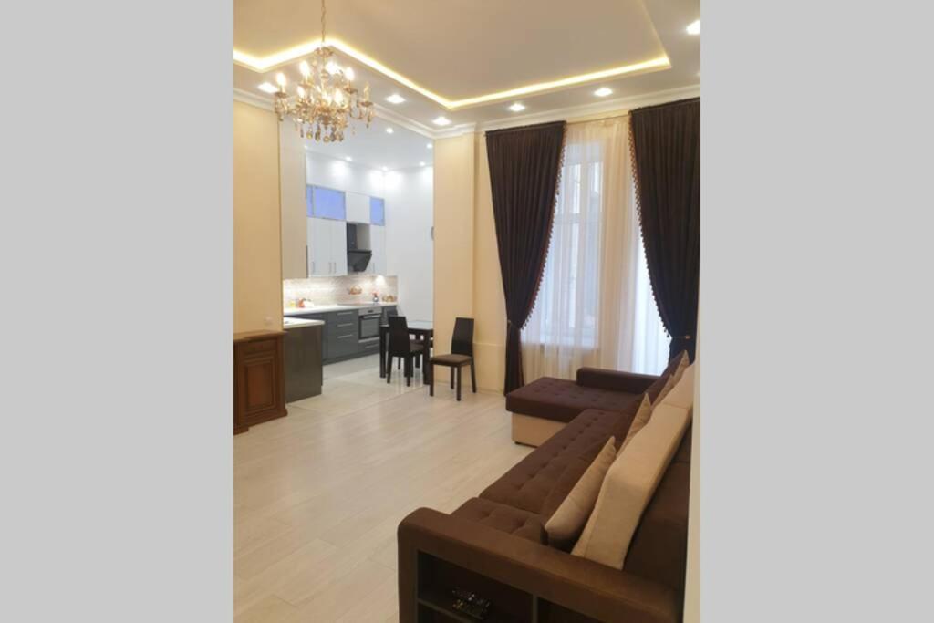 Comfortable Luxury Apartment With 3 Rooms. Center Heart Of Kiev Eksteriør billede